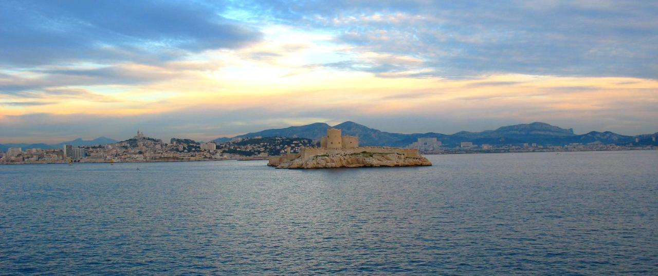 Apartmán Les Pieds Dans L'Eau Sur L'Ile Du Frioul Marseille Exteriér fotografie